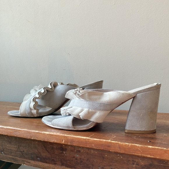 Kenneth Cole New York Leather Heels size 10 - Picture 3 of 15